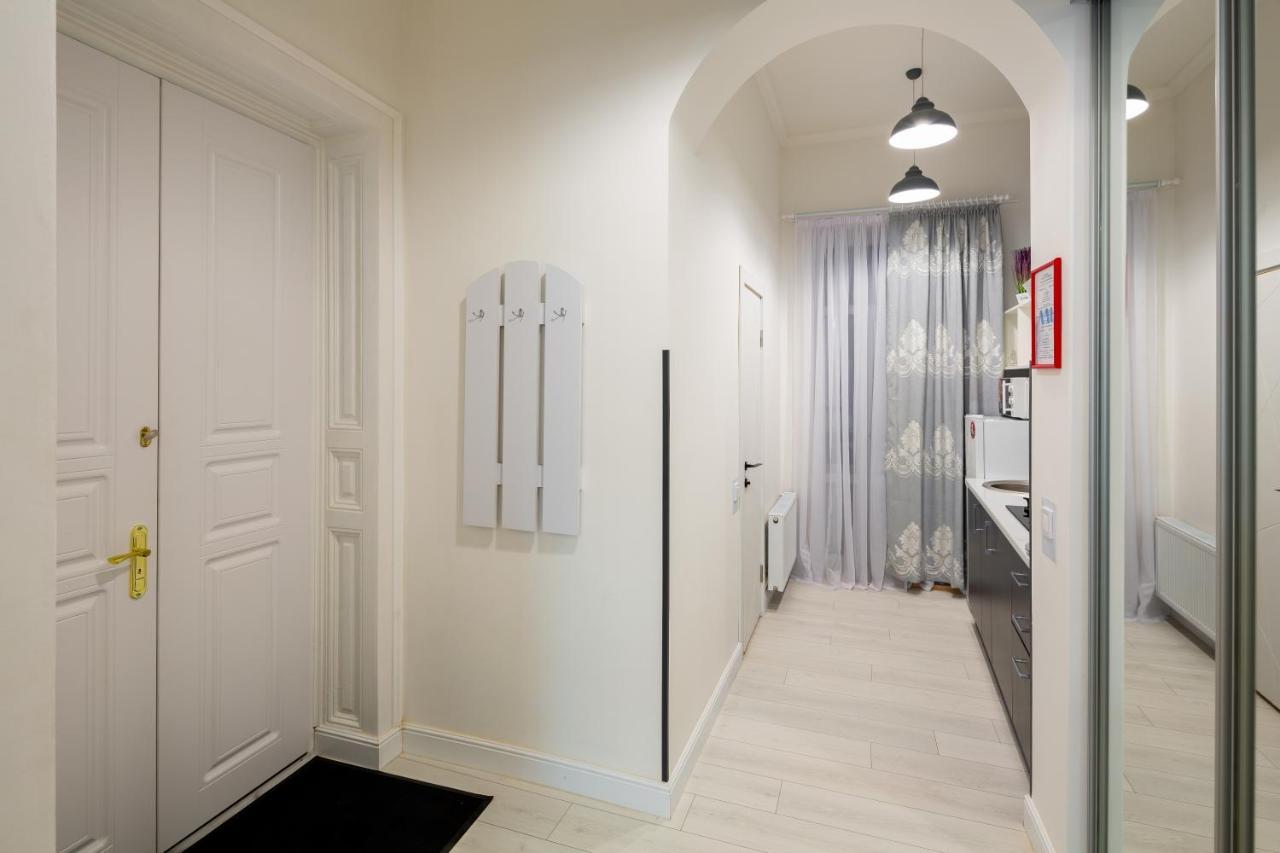 לבוב Alfa Apartments Grushevskoho 7 מראה חיצוני תמונה